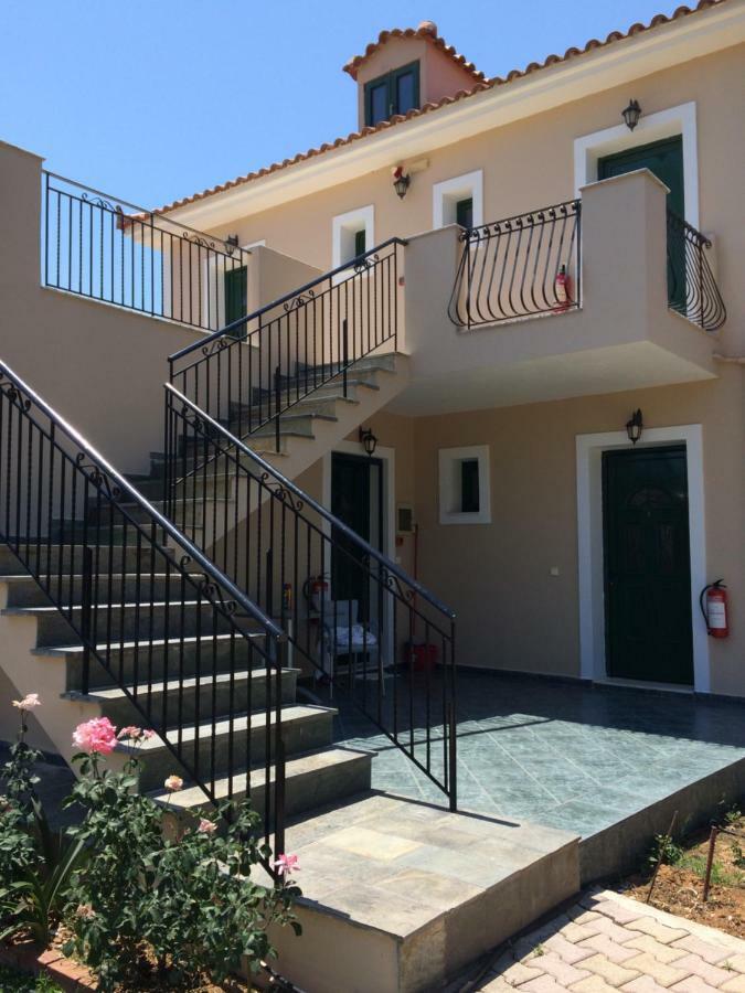 Koukounaries Studios Skala  Exterior photo